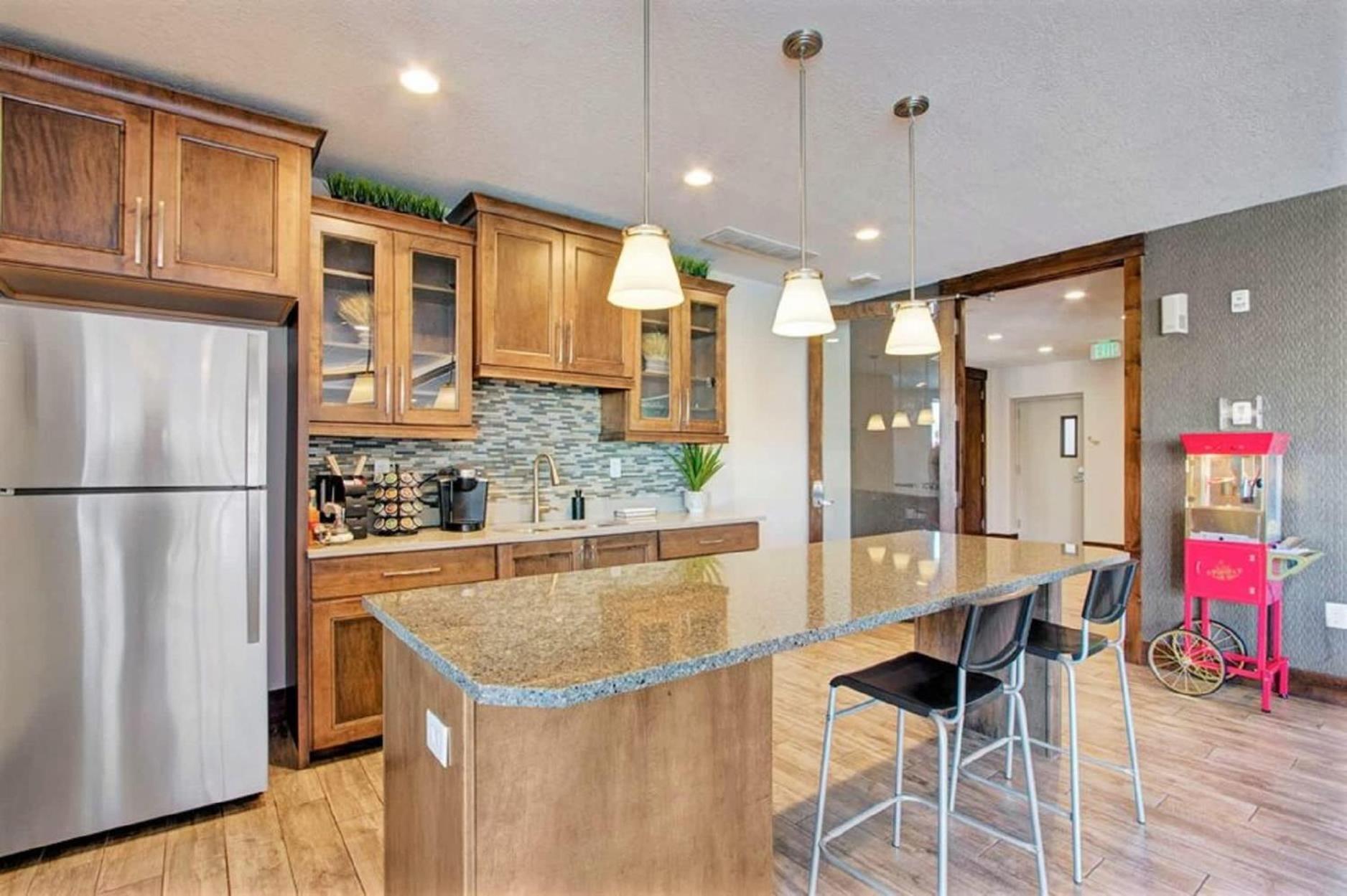 Luxury Condo In The Library Square District ソルトレイクシティ エクステリア 写真